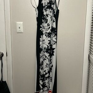 Soho Apparel Black and White Spaghetti Strap Sheath Maxi Dress